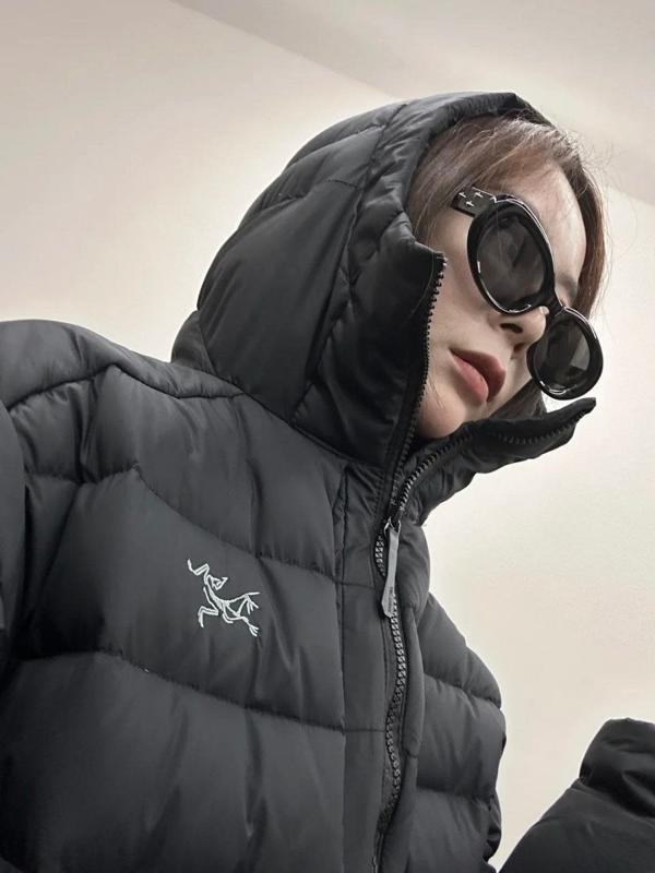 아**** THORIUM(토륨) 후디 경량 패딩  수입