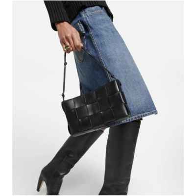 보** 카세트 스트랩 파우치 블랙